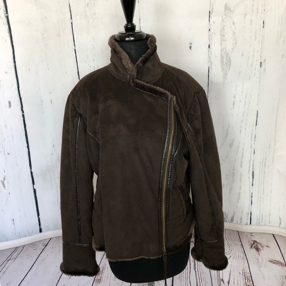 Big Chill Jackets & Blazers - Big Chill Brown Faux Fur Coat•LARGE